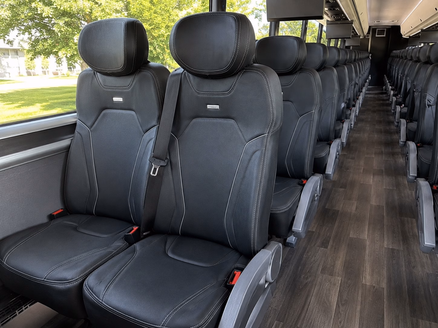 finding the right bus for a weston missouri wine day trip from olathe