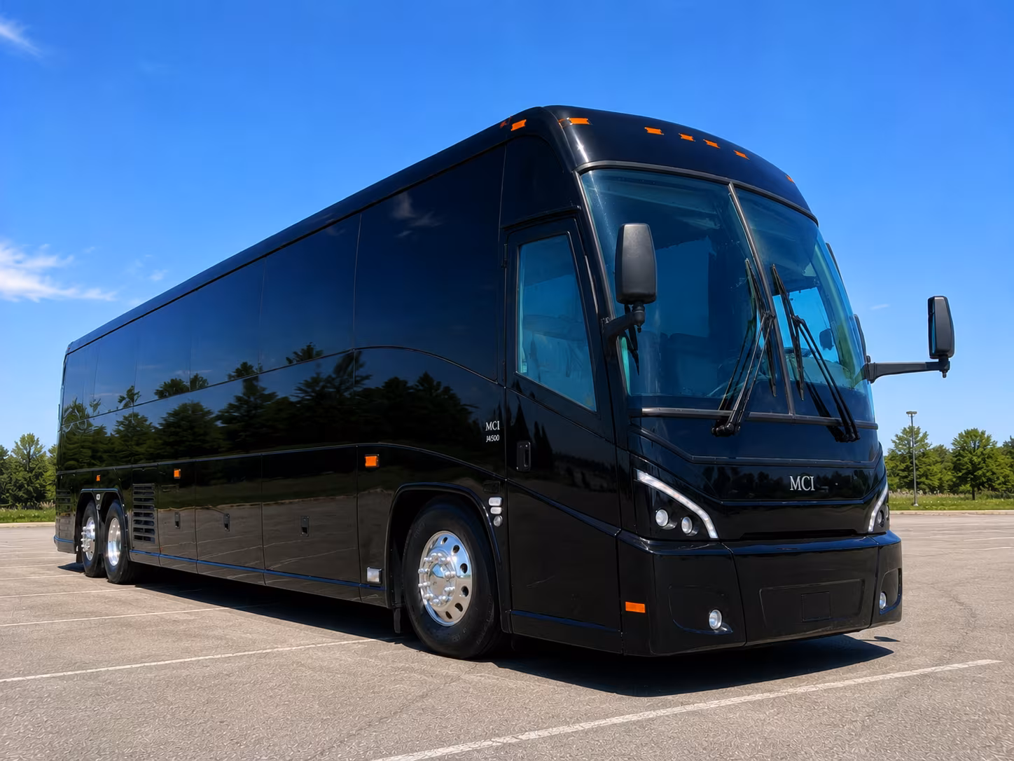 lincoln charter bus rental exterior