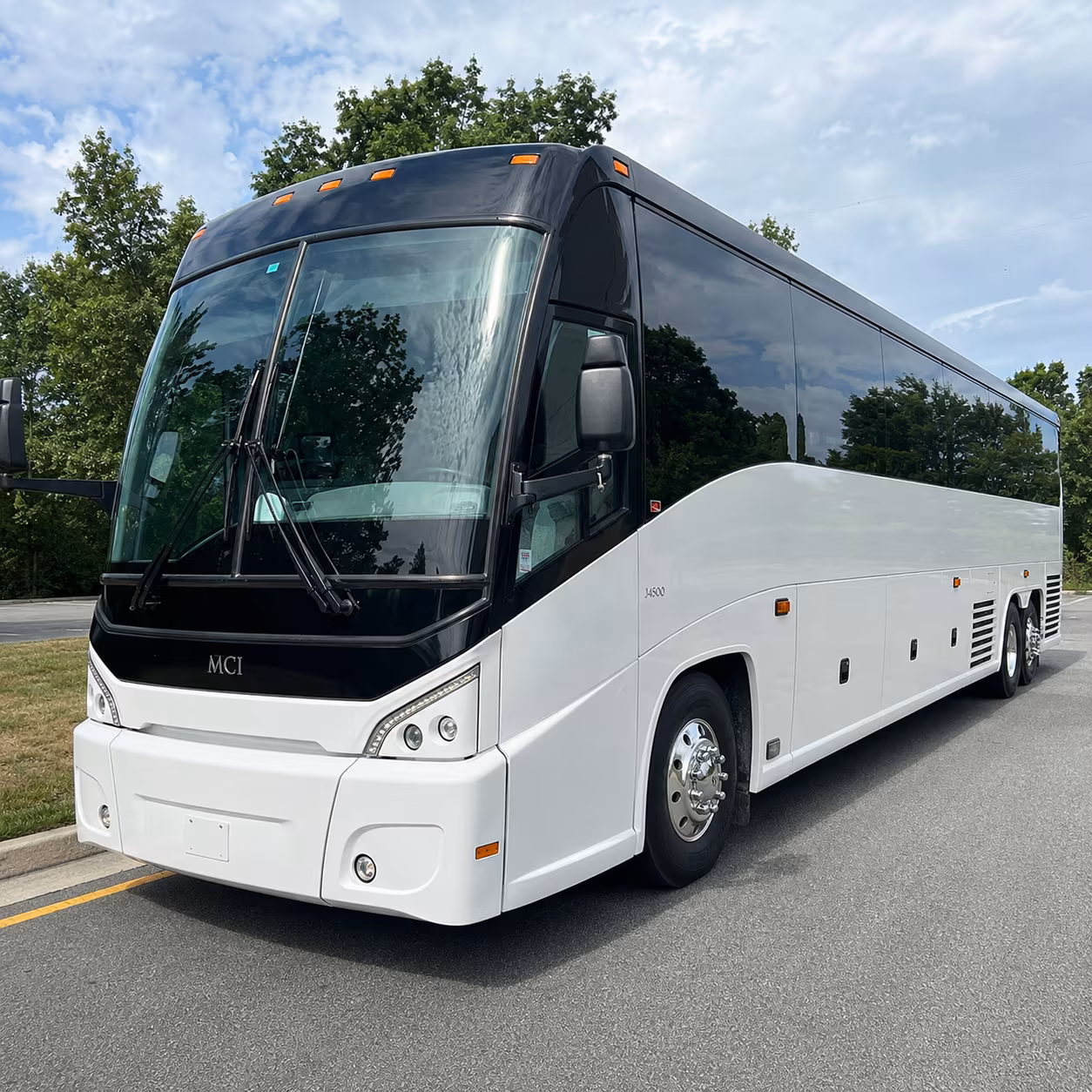 olathecharterbuscompany com makes it easy to book long distance transportation for olathe corporate groups