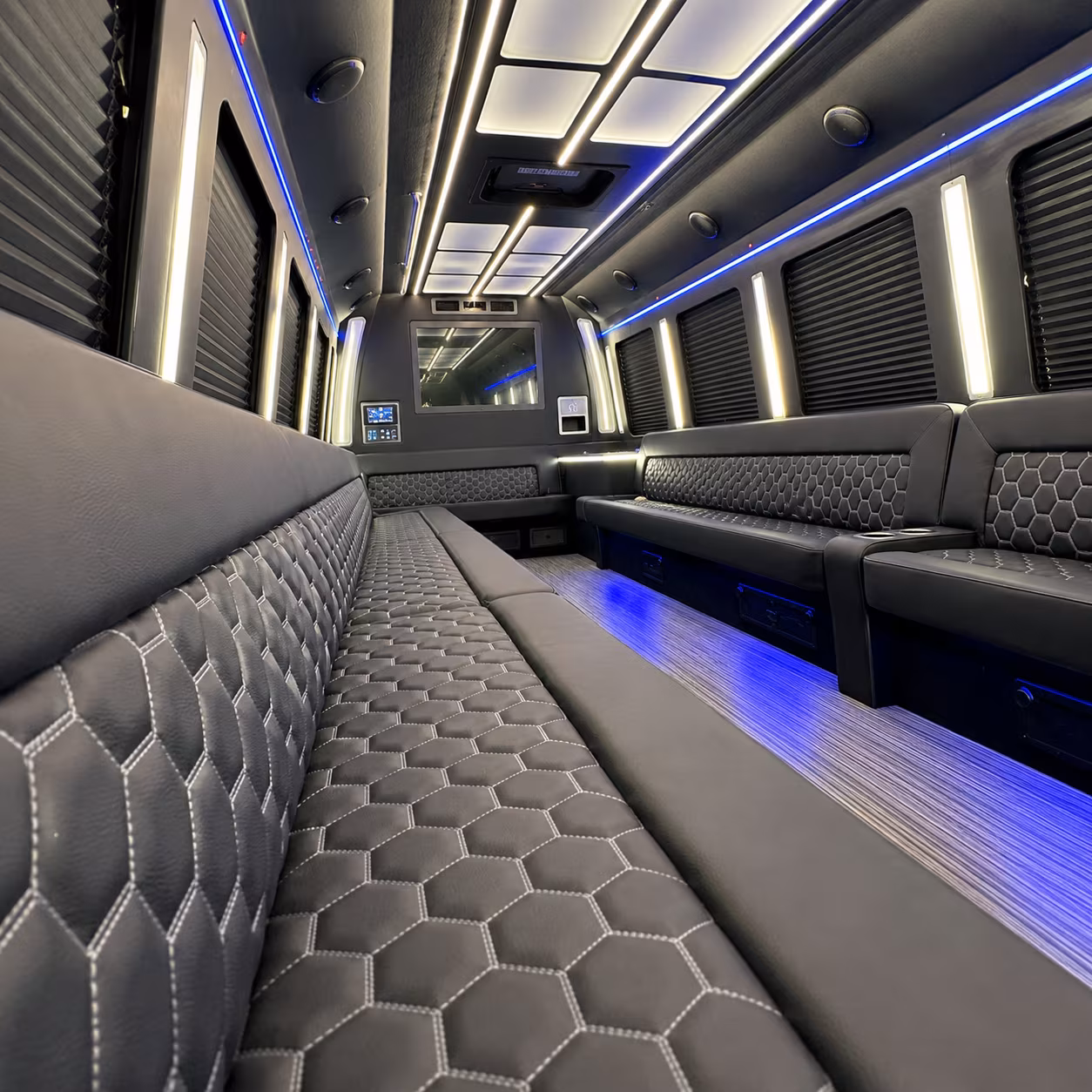 prom and homecoming party buses for olathe schools
