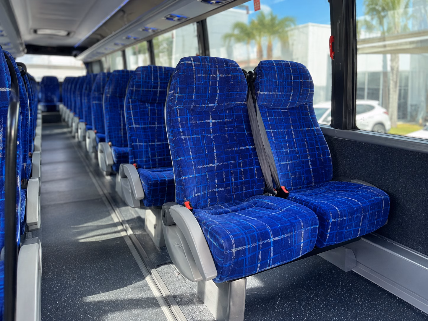 waiting until the last minute for olathe wedding transportation costs you more
